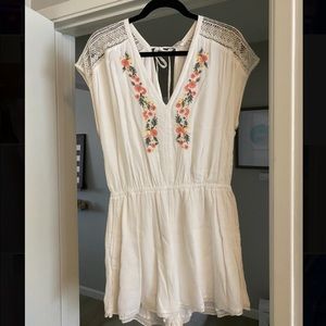 Abercrombie & Fitch White Romper